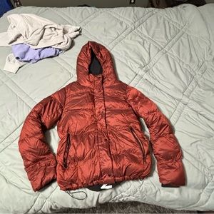 Lululemon wunder under puff